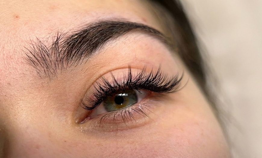 Image 13:  Get Classic Half Set Extensions 90 Pieces or Full Set Lash Extensions