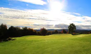 Tagesgreenfee inkl. 36-Loch für 1 oder 2 Personen für den Golfplatz Bad Münstereifel (bis zu 56% sparen)