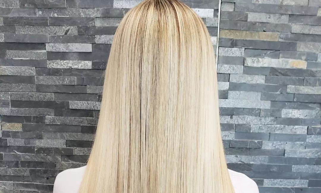 Get Smooth, Shiny Hair with Silk Press, Haircut, Conditioning!