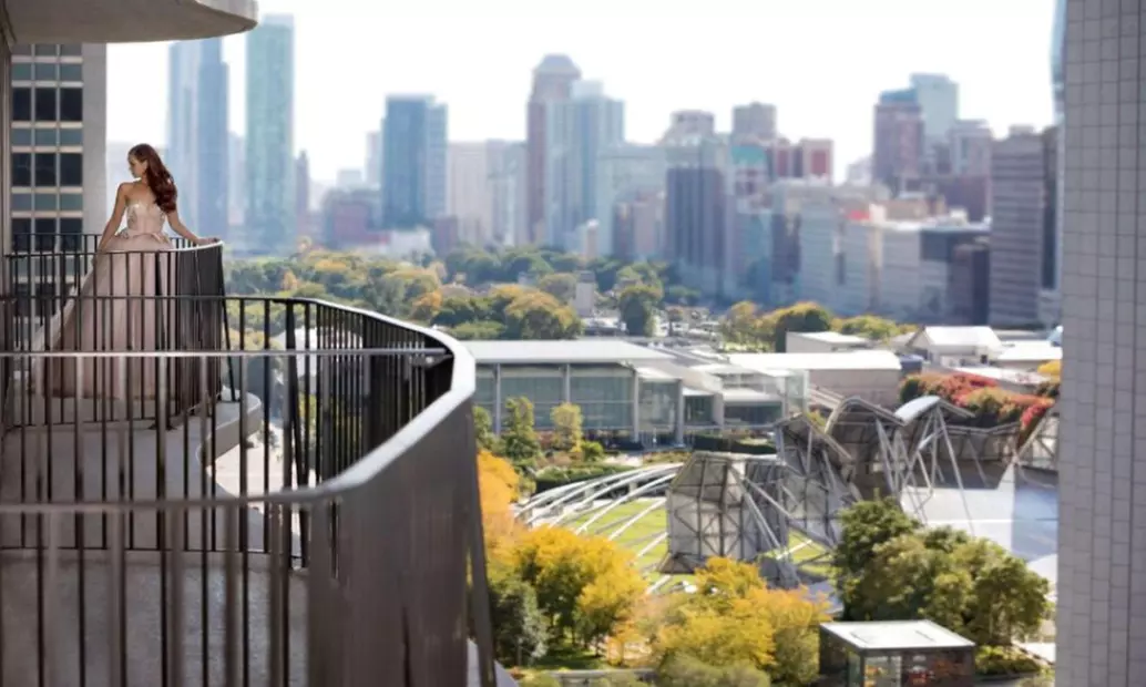 Hotel Near Millennium Park w/ Breakfast or Valet for Select Options