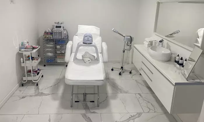 Jusqu'à 50% de remise sur Couleur / Reflets chez jenna school