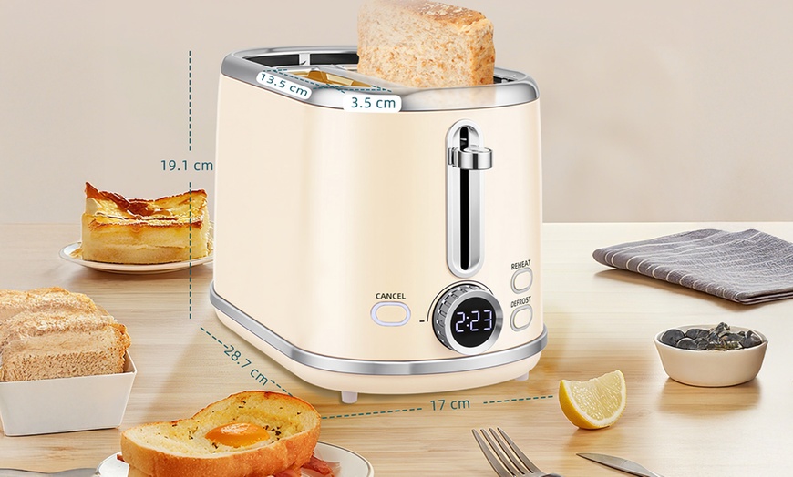 Image 3: HomCom Retro-Style Kettle and Toaster Set 1.7L