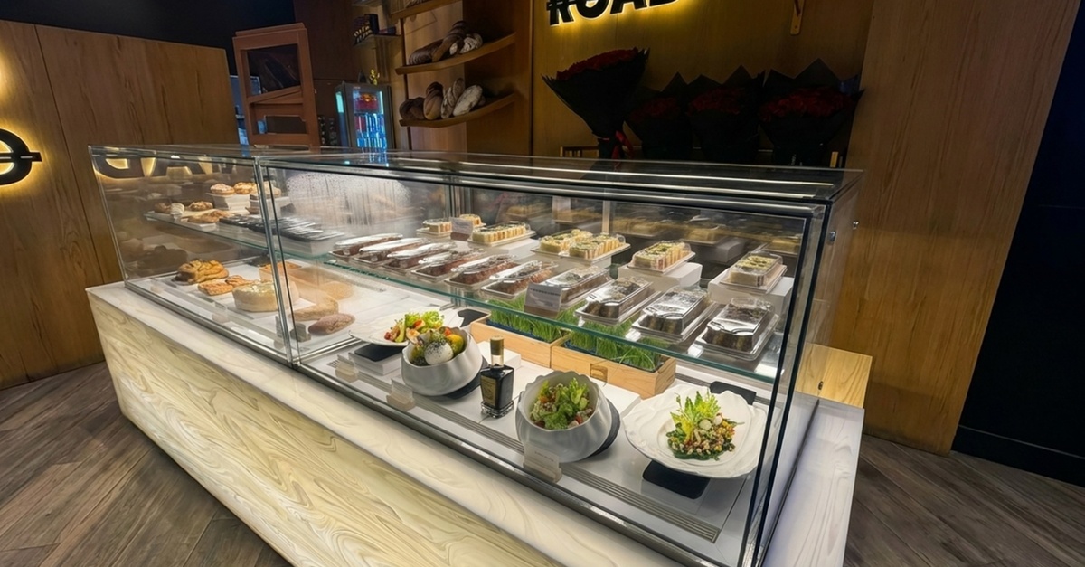 Dine Your Way: Aed 100, 200, Or 300 Dining Vouchers Dine Your Way: Aed 100, 200, Or 300 Dining Vouchers