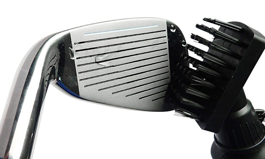 Image 3: Golf Club Cleaning Brush