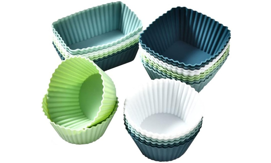 Image 3: 24 Packs of Silicone Cupcake Baking Cups