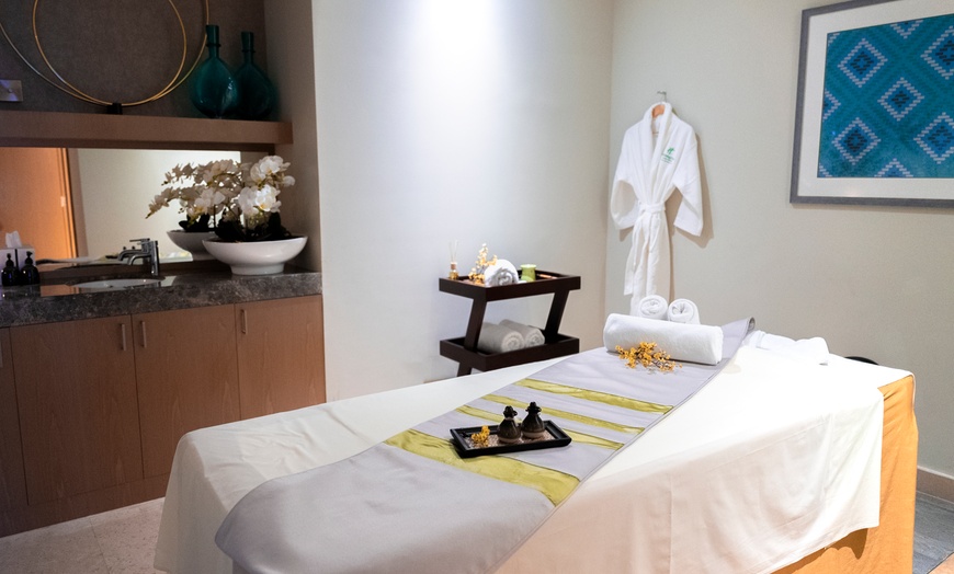 Image 2: Up to 41% Off on  at Holiday Inn Spa At Holiday Inn And Suites Dubai Festival City