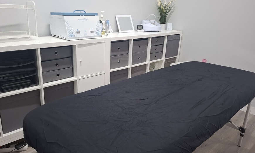 Image 4: Lifting y tinte de pestañas con opción a diseño y depilación de cejas