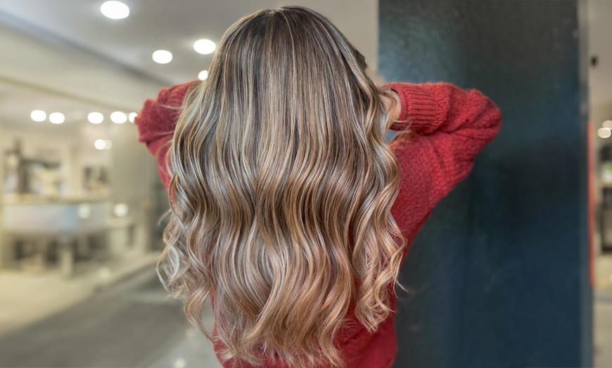 Image 4: Root Retouch with Deep Conditioning and Blow Dry