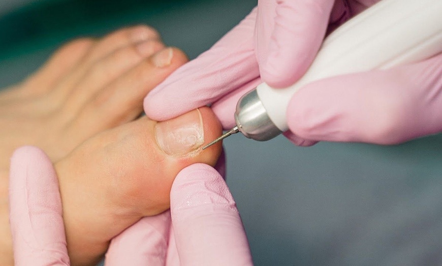 Image 3: Pamper Yourself with One Gel Manicure or/& Pedicure