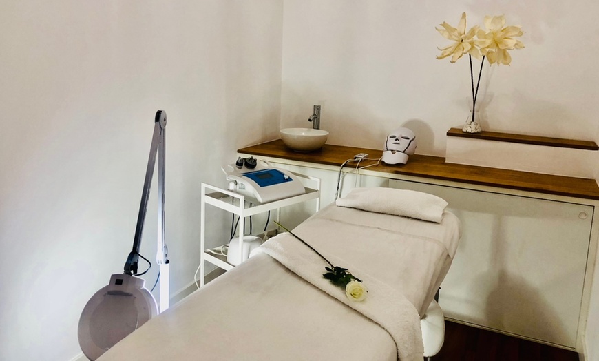 Image 9: Limpieza facial o tratamiento facial de biotecnología marina para 1