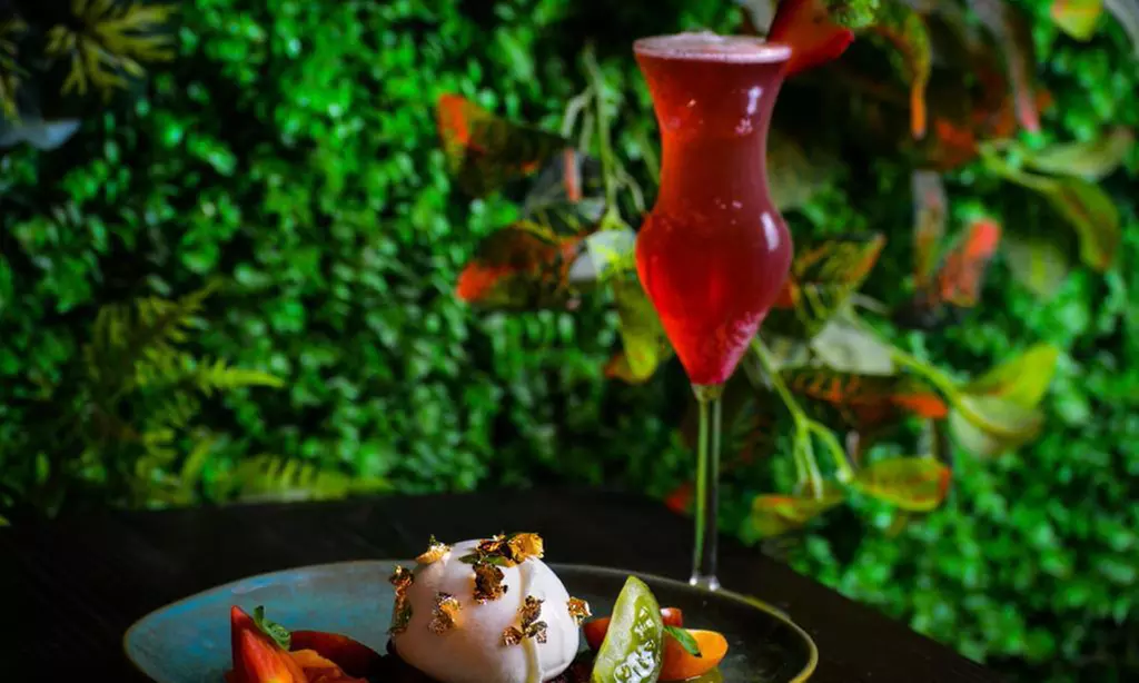 Dine Your Way – Spend AED 200, 300, 500, or 1000 on Food & Beverages