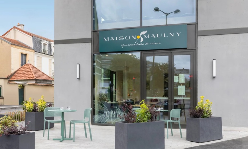 Image 2: Entrées, plats et desserts au restaurant Maison Maulny