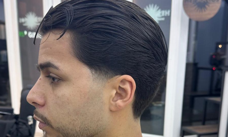 Image 9: Herren-Haarschnitt opt. inkl. Bart-Pflege für 1 Person
