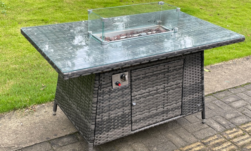 Image 2: Fimous Rattan-Effect Corner Sofa Set with Fire Pit Dining Table