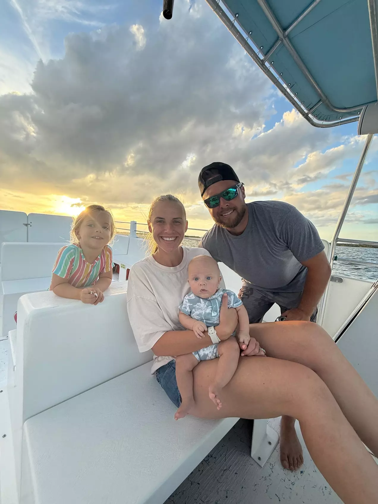 2-Hour Dolphin or Picturesque Sunset Cruise in Indian Rocks Beach