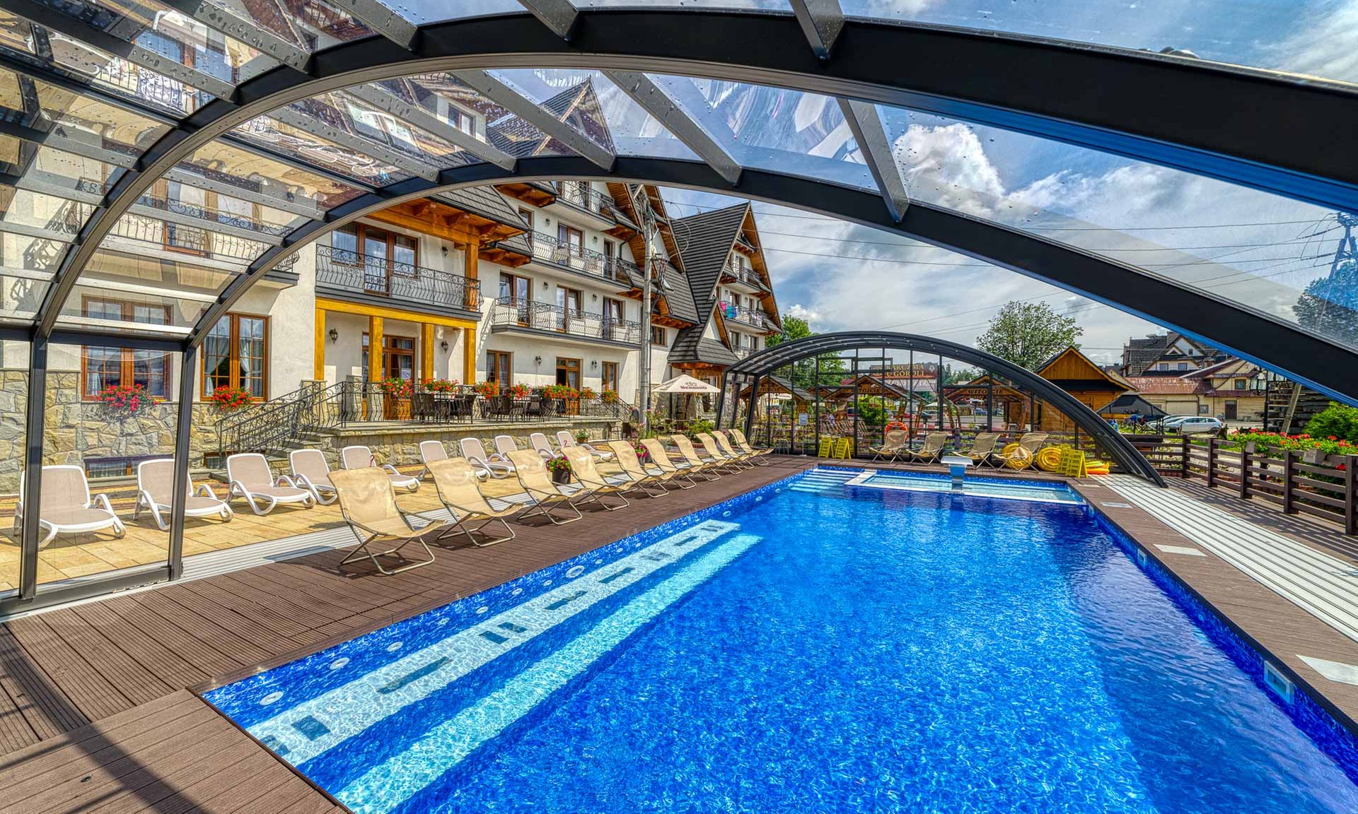 Białka Tatrzańska: 2-7 nocy dla 2 osób z wyżywieniem i atrakcjami