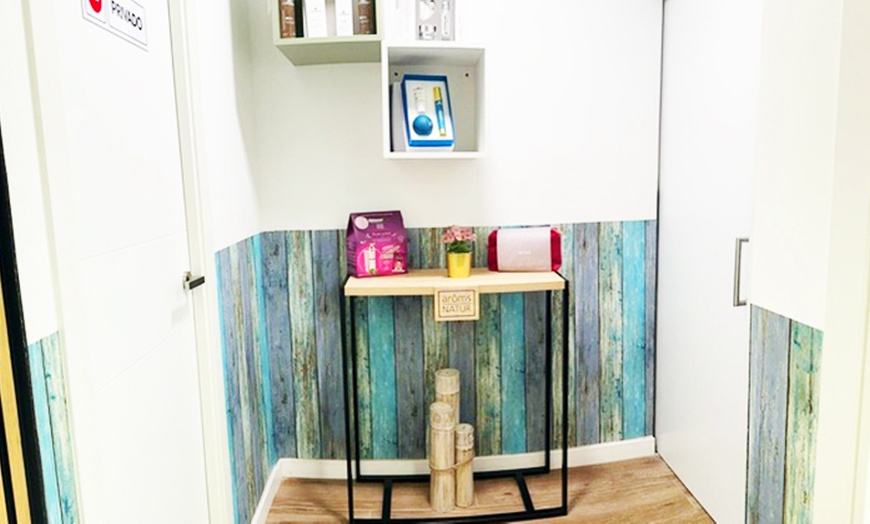 Image 5: 1 o 2 sesiones de Dermapen facial con cóctel de vitaminas 