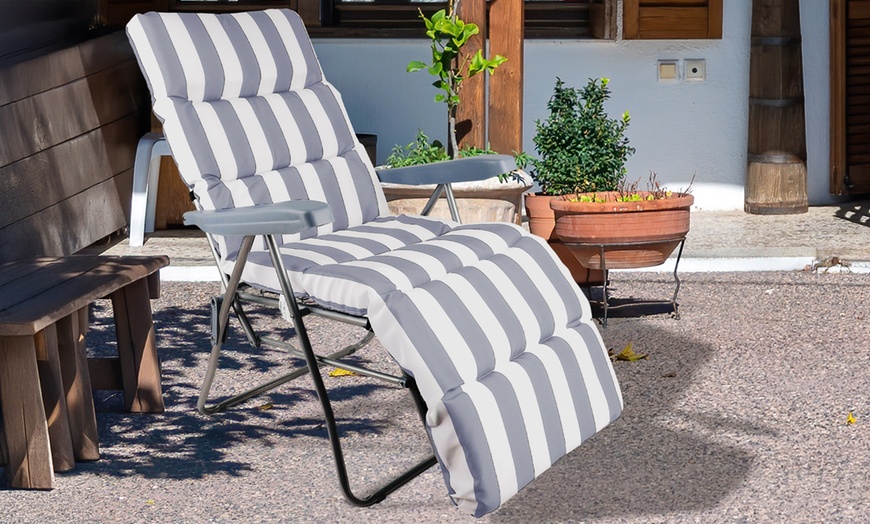 Image 7: Palma Gravity Recliner Chair with Cushion
