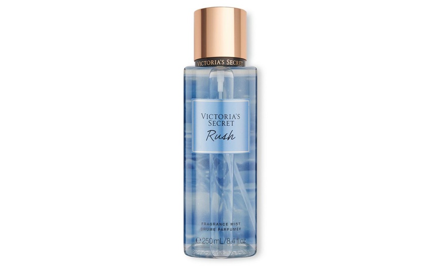 Image 32: Victoria’s Secret body mists & lotions
