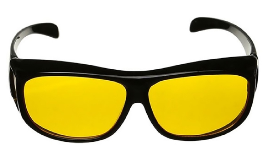 Image 3: Anti-Glare Sunglasses