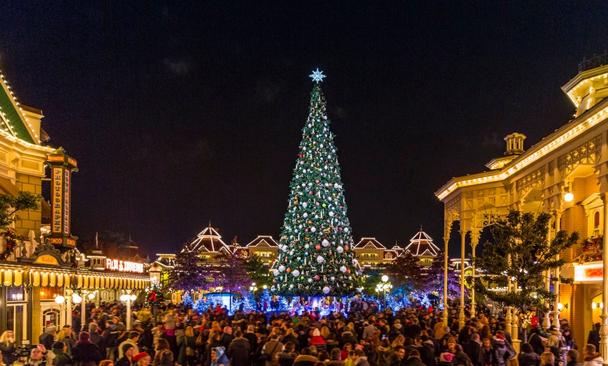 Image 6: Disneyland® Paris Enchanted Christmas