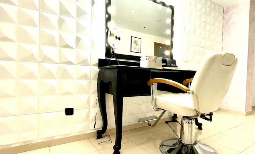 Image 4: 1 o 3 sesiones de masaje corporal a elegir de 1 hora para 1 persona 