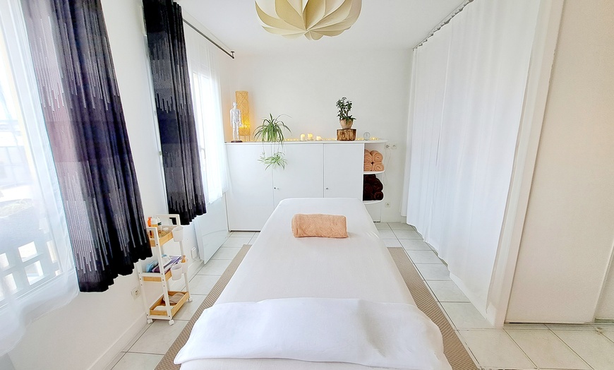 Image 7: 1 ou 3 séances de réflexologie plantaire de 60 min