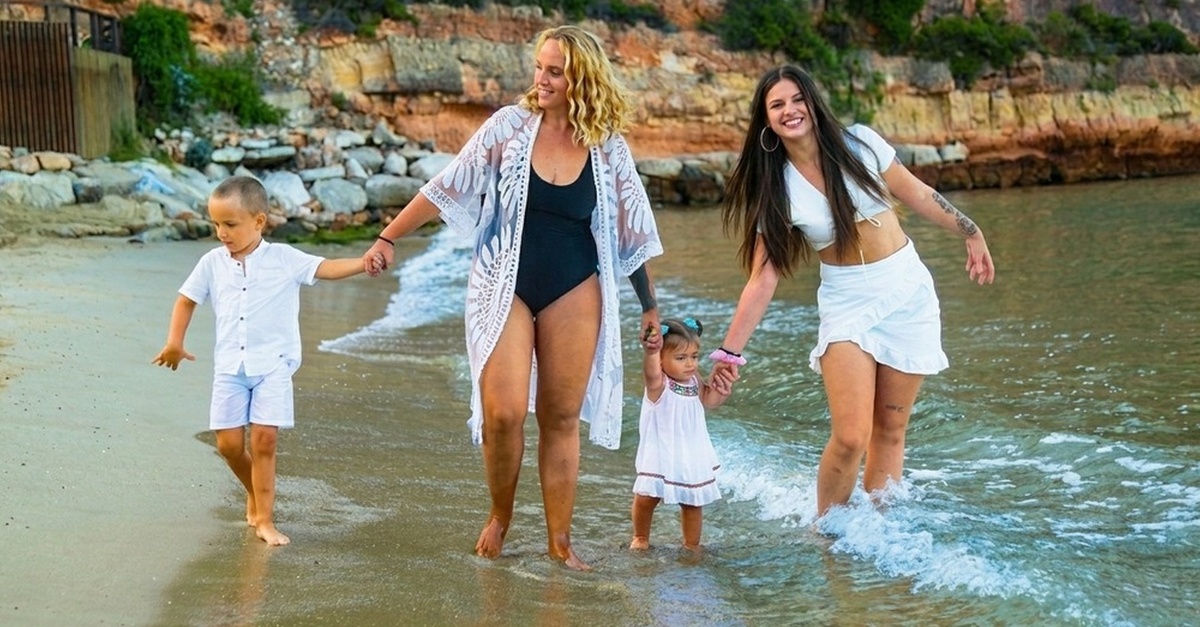 Sesión fotográfica en Tarragona para playa o eventos pequeños