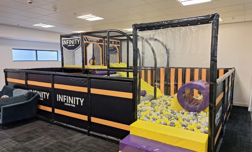 Image 4: 3-Hour Soft Play Access + Kids Box Meal or Pizza & Chips 