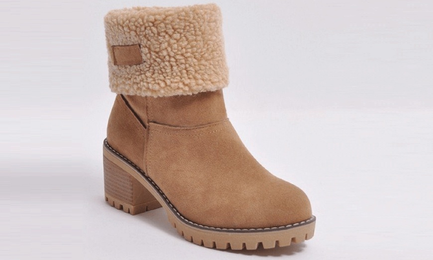 Image 5: Botas con borrego para mujer