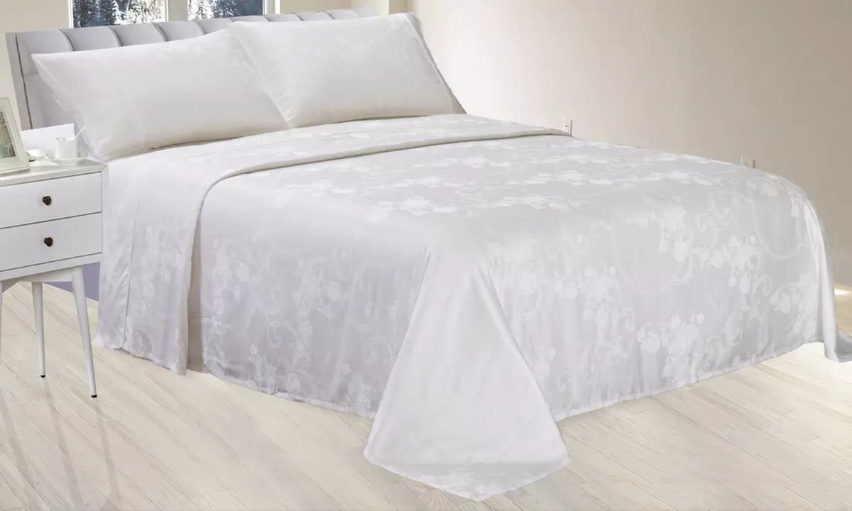 600-Thread-Count Silk Sheet Set - Primary Image