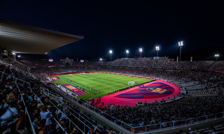 Image 1: Barcelona: entrada para un partido del FC Barcelona con opción a hotel