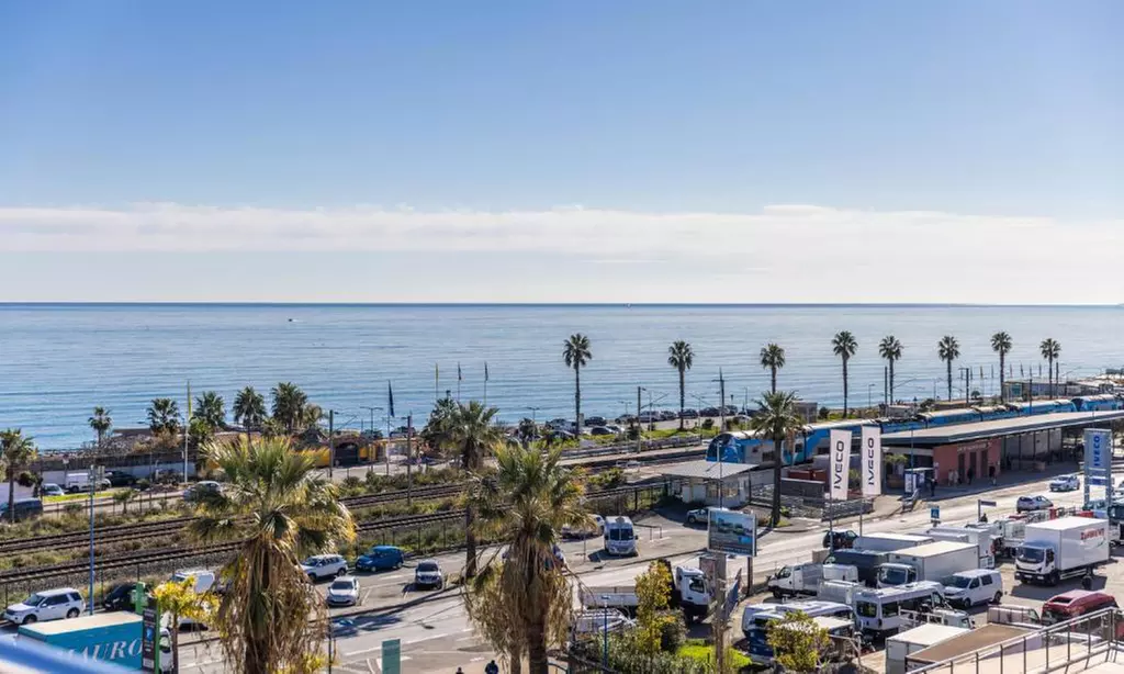 Villeneuve-Loubet : appartement 1 chambre, petit-déjeuner en option