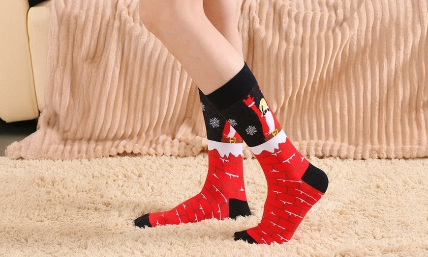Image 9: Two or Four Pack Christmas Cotton Socks