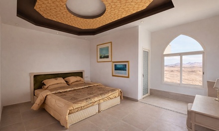 Premium Desert Safari Experience with Starlit Dune Dinner & Land Cruiser pick-up - Universal Premium Camp