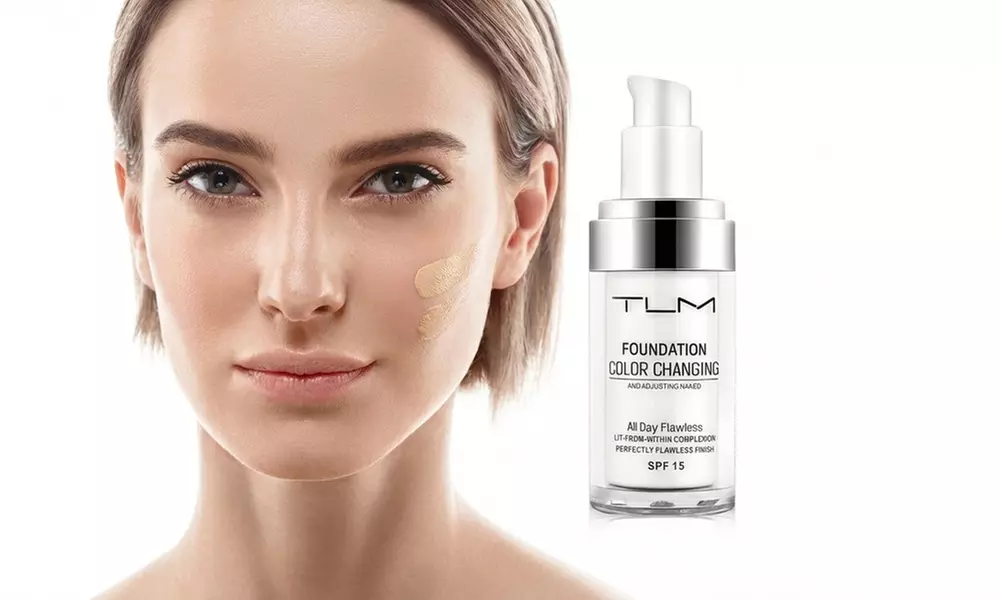 Fondotinta liquido TLM con tecnologia di adattamento del colore