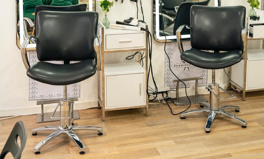 Image 1: Forfait coiffure ou lissage au choix sur toutes longueurs de cheveux