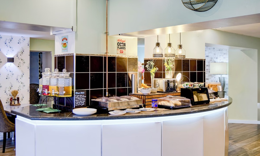 Image 8: West Midlands: Standard Double / King Room for Two with Breakfast