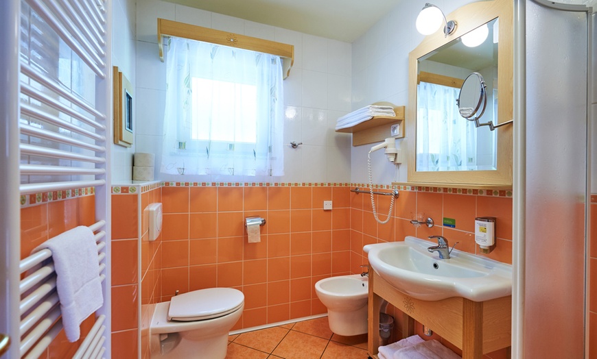 Image 7: Slovenia: camera doppia con massaggio e ingresso sauna