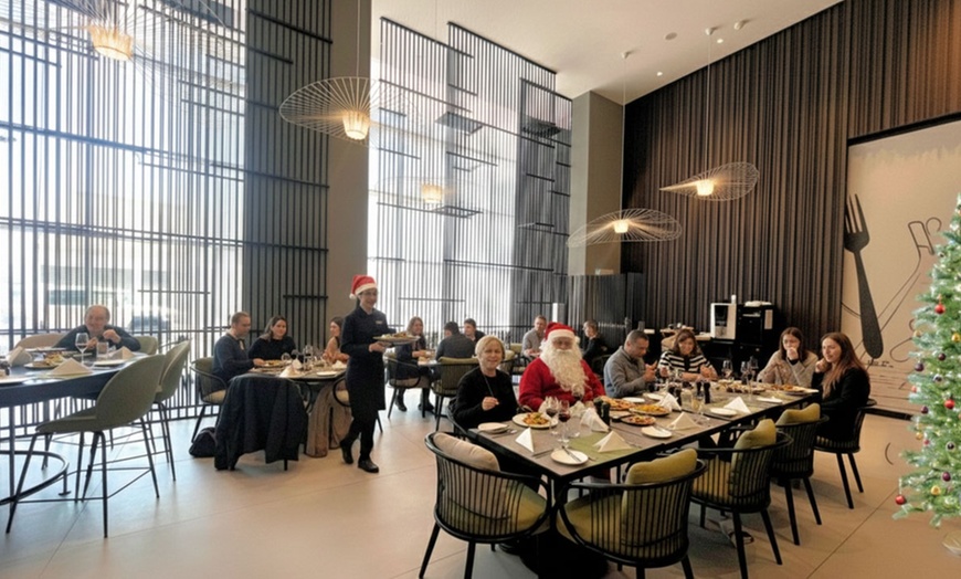 Image 3: Celebrate New Year’s Day Brunch with Beverages for One, Two, or Four