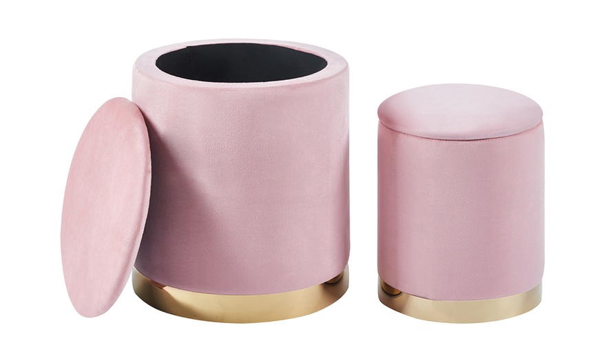 Image 15: Coppia di pouf contenitori in velluto