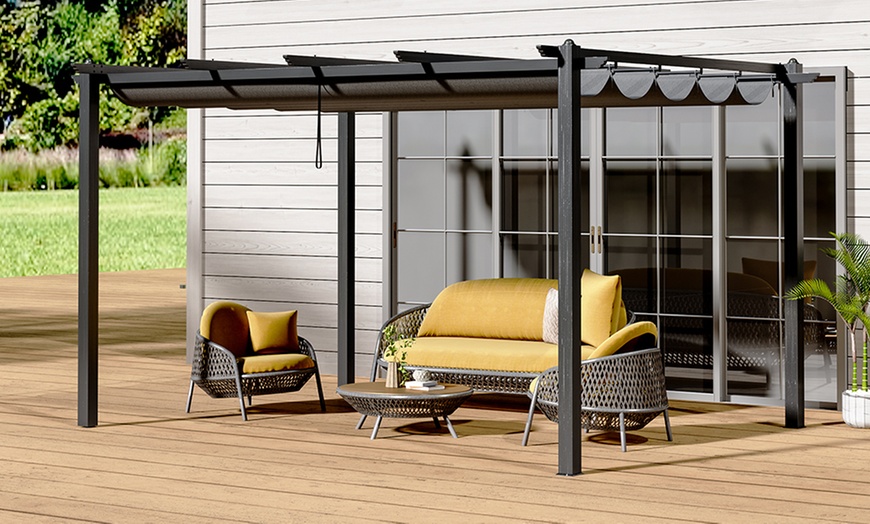 Image 3: Outdoor Pergola