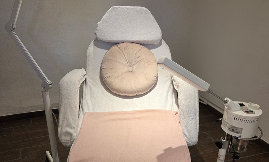 Image 2: 30 oder 60 Min. Gesichtsbehandlung für 1 Person