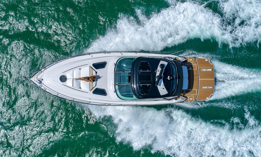 Image 2: 3- or 4-Hour, Sea Lux 53' Four WinnYacht Ft. Lauderdale, Cruise & More