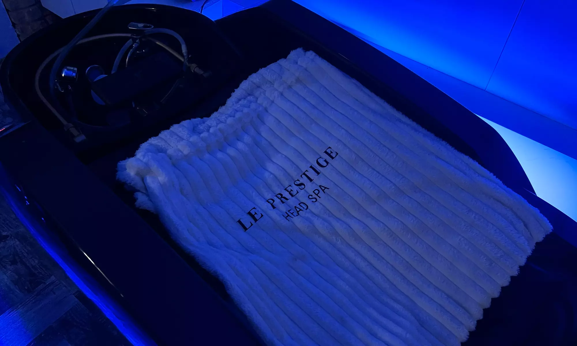 Offrez à votre cuir chevelu un moment de détente avec un soin Head Spa