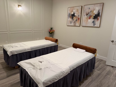 60 Minute Couples Relaxation Massage - Ace Day Spa
