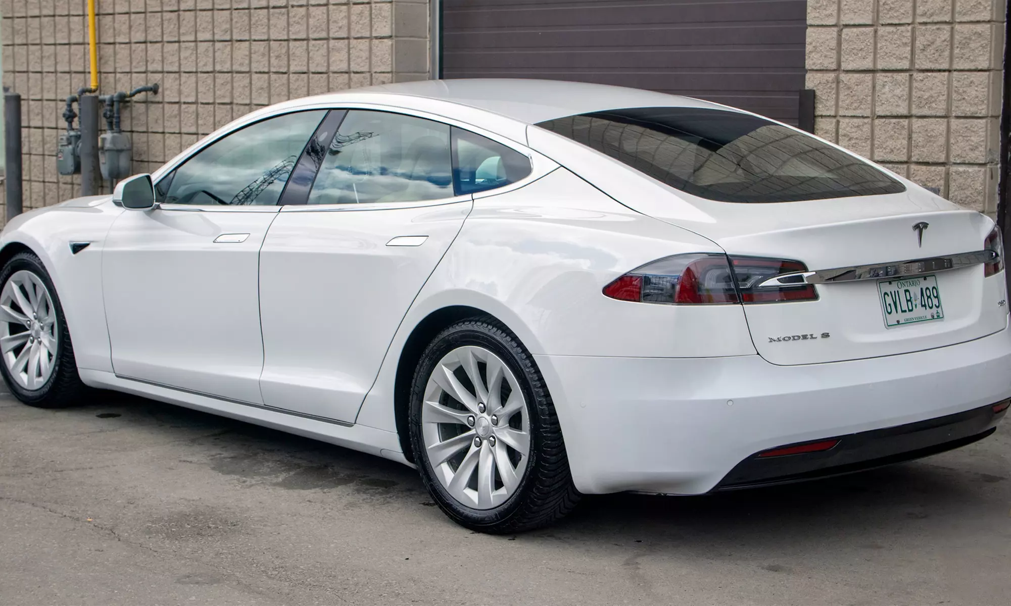 Premium Interior & Exterior Detail for Coupes, Sedans, SUVs & More