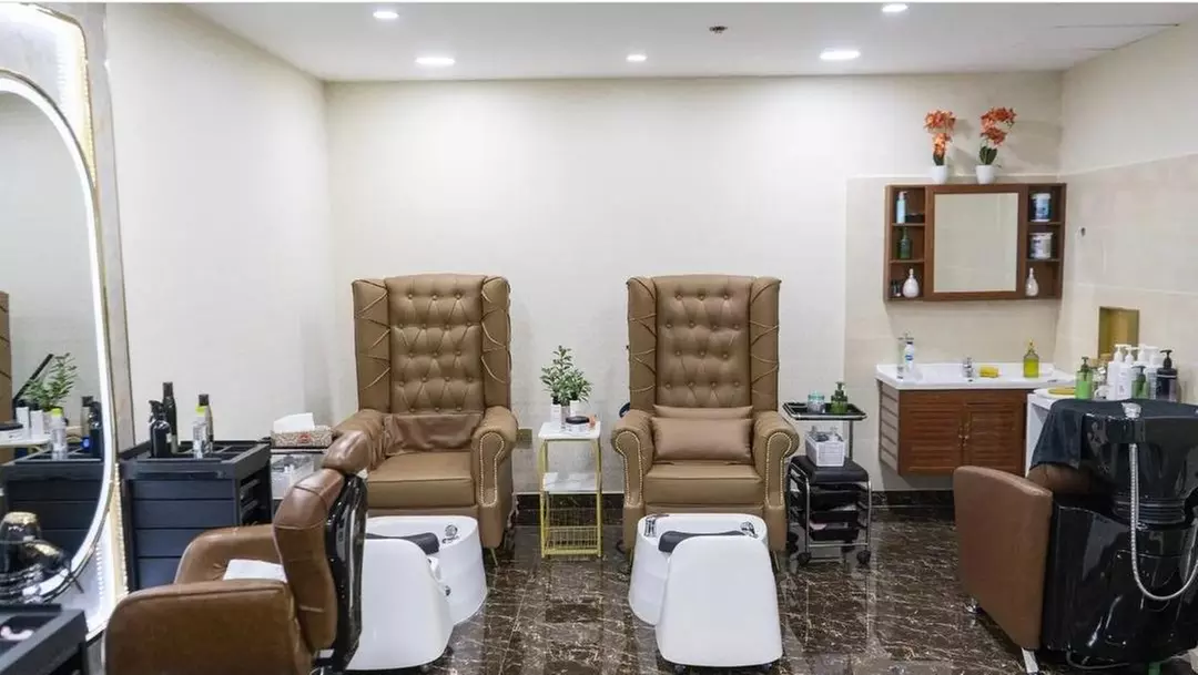 Hair Services at Celebrity Make Up Studio