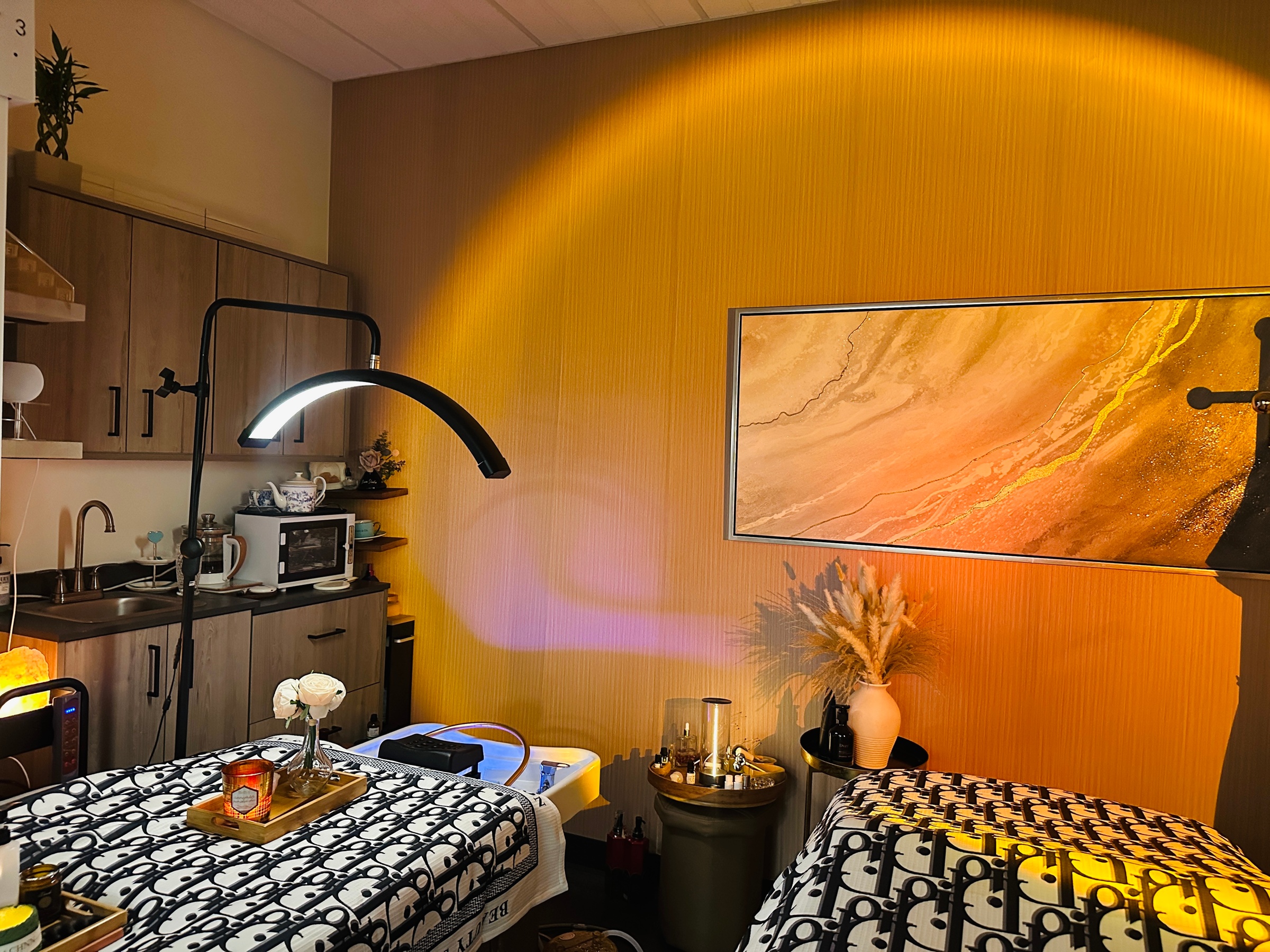 Up to 60-Min Deep Tissue Massage with 60- or 75-Min Choice of Facial 