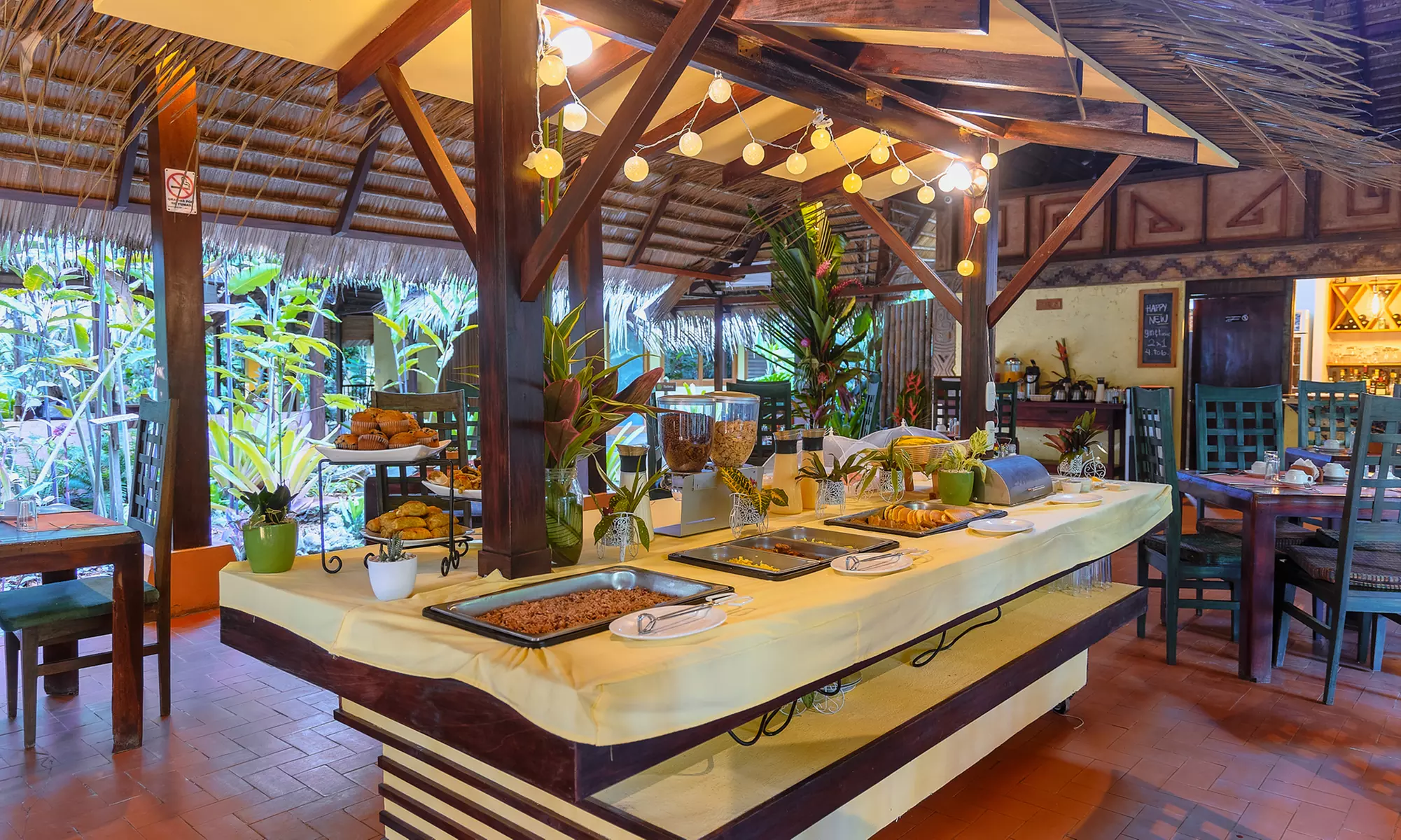 ✈ 6-Night Costa Rica & Panama Trip from Travel by Jen